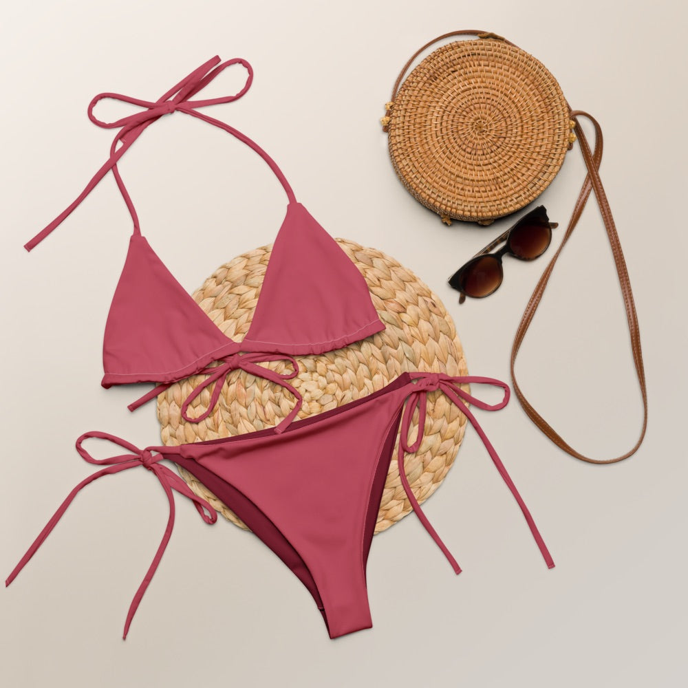 Rot-rosafarbenes String-Bikini-Set aus recyceltem Material